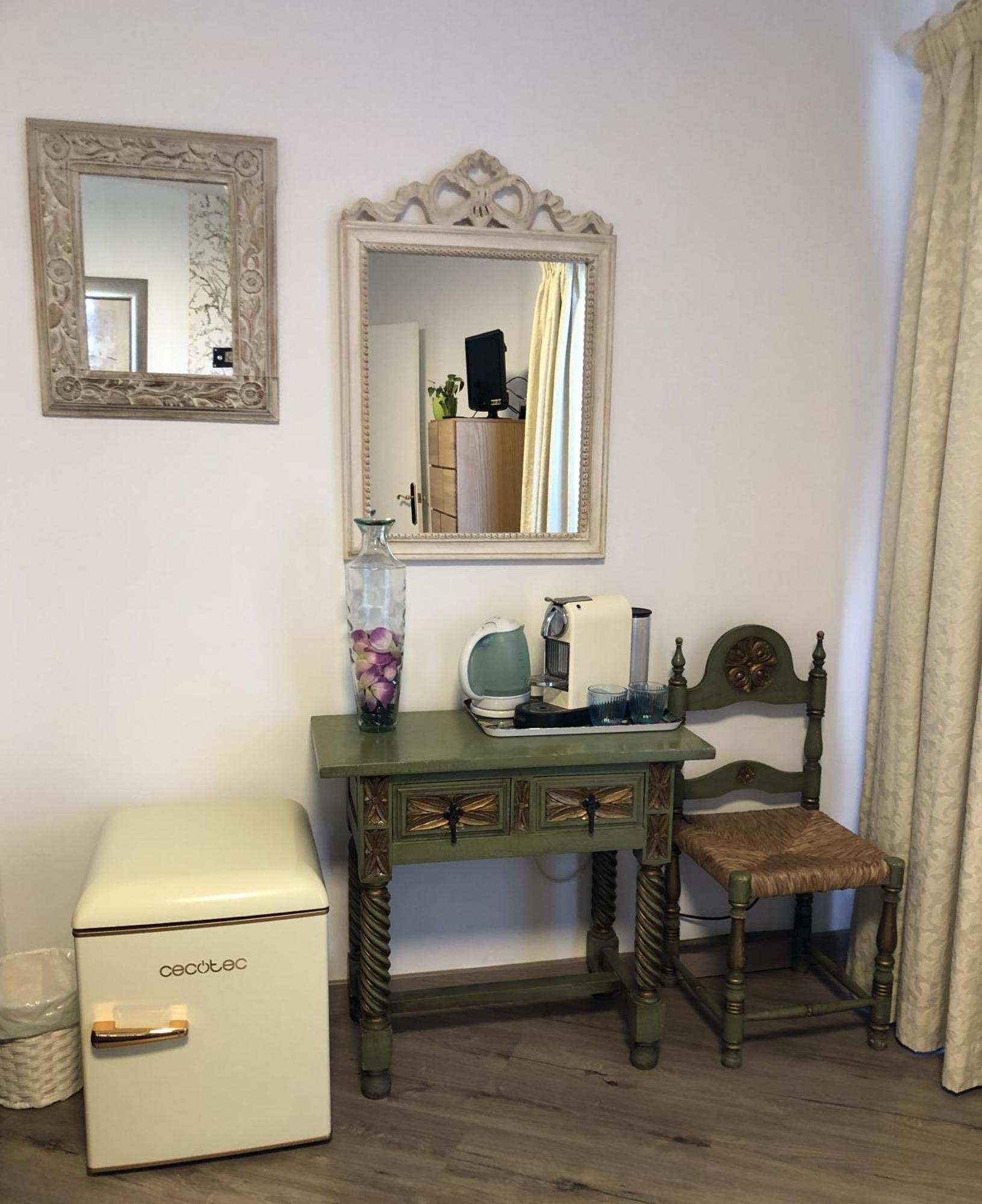 Habitacion Deluxe Con Bano Privado En Atalaya Apartagolf, إِستيبونا المظهر الخارجي الصورة